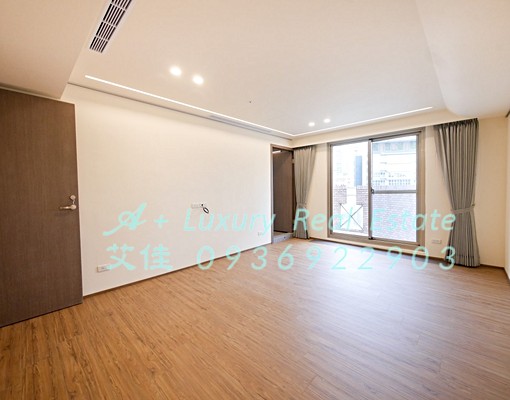 全新裝潢高樓101景大陽台有傭齊全家具近捷運松菸文創豪華公設 - Image 11