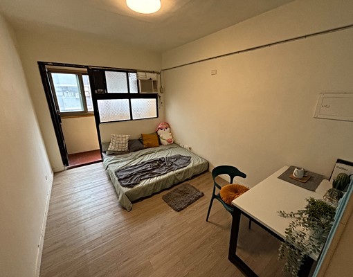 樓下就是逢甲夜市,可租補可停機車電梯套房 - Image 8