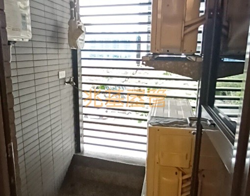 兆基~可報稅近高鐵/東興國中/文興商圈 - Image 9