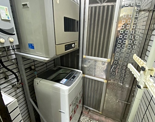 LaLa百貨旁/精美巷內透天一樓正一房二廳/可貓可租補工作室 - Image 12