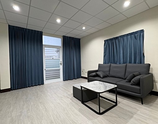 左營高鐵全新室內36坪大三房免管理費整層住家 - Image 2