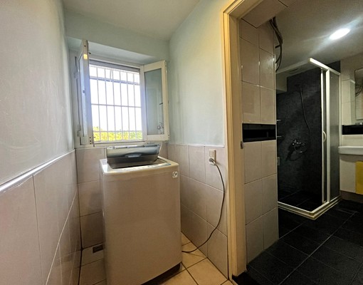 可租補*正一中商圏~超優水噹噹套房*獨洗曬*同業可配件 - Image 6