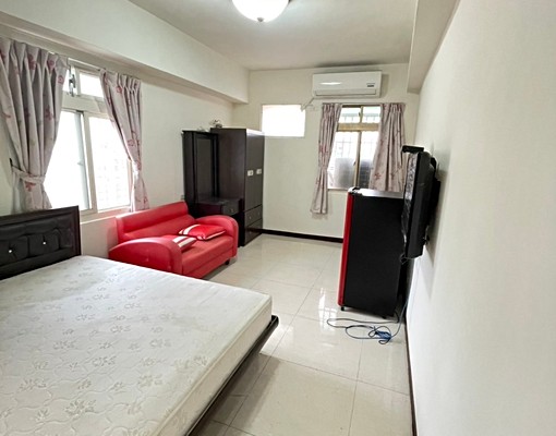 進成功國小~電梯~有窗+採光 - 591租屋網 - Image 1