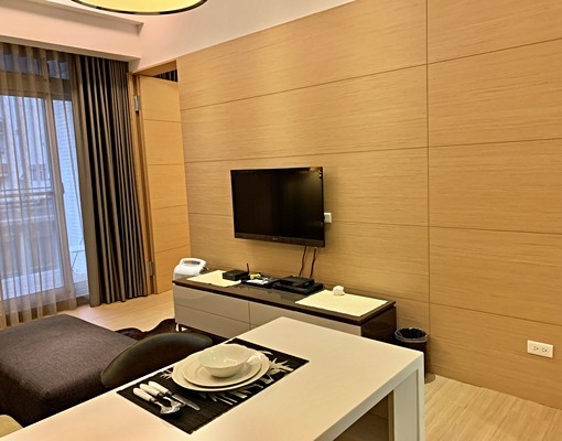 ★中山商圈★典雅裝潢★電梯1房★ - Image 2
