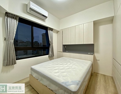 大橋頭*全新第一手裝潢管理三房附傢俱家電車位可租 - Image 5