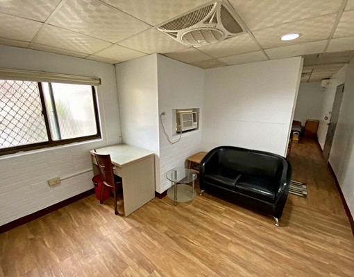 近鳳山車站捷運站.中華商場獨立大套房 - 591租屋網 - Image 2