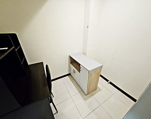 近一中❤電梯套房❤陽台獨洗❤專屬機車位 - Image 2