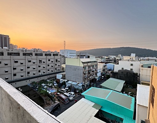 公寓頂樓加蓋兩房一廳 - Image 1