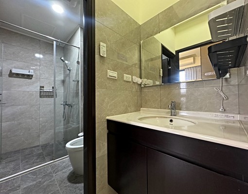 超美裝潢兩房🔥家電全⛪可寵🔥休旅車位 - 591租屋網 - Image 8