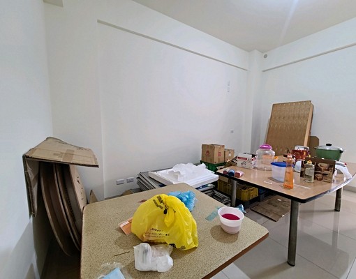 興達港10分鐘｜路科園區｜本洲工業｜雙車庫透天6房｜員工宿舍 - Image 5