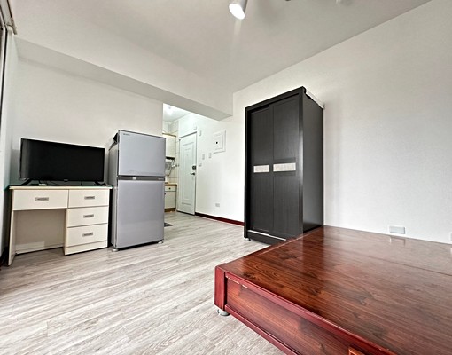 社宅🏠中山一長明商圈採光陽台套房近高雄車站愛窩 - Image 3