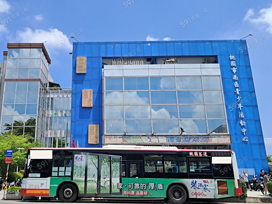 義澍品硯環境圖