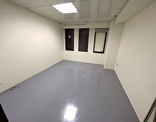 好室成家~住辦超大三隔間近中清捷運站可寵 - 591租屋網 - Image 2