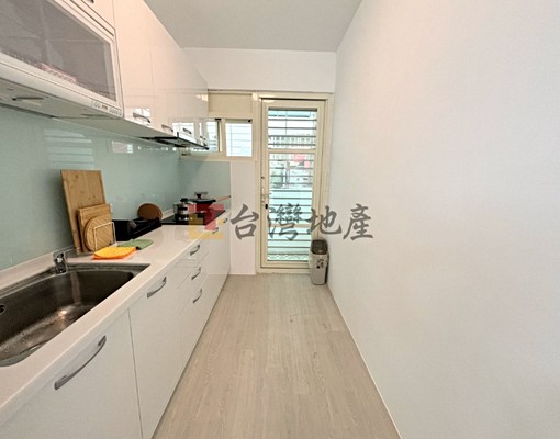 租補🌟國父紀念館全新裝潢共享公寓🌟近信義商圈台灣地產 - Image 4
