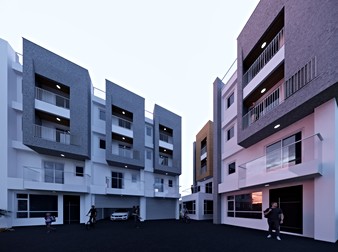 居易白