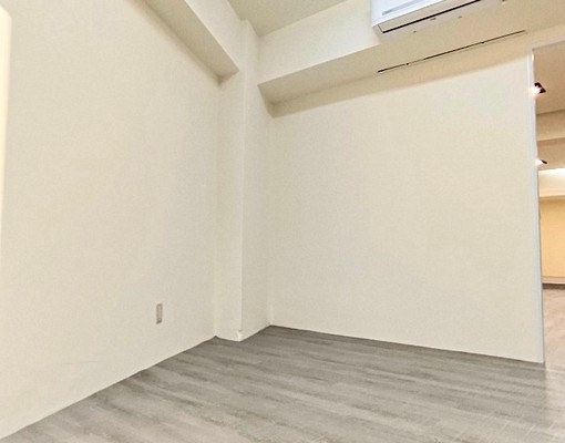 ***東區南紡商圈整新辦公空間~ - Image 11