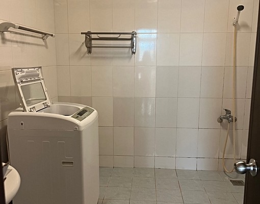 住宿含水電、剩一間套房,環境舒適,有負責好房東喔🙂 - Image 13