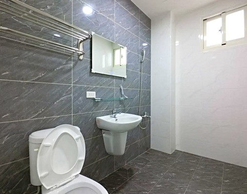 花蓮市美崙縣政府優質大套房 - Image 3