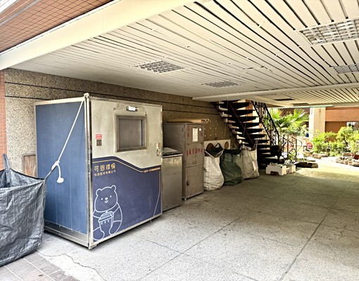 文藻鼎中商圈1樓庭院戶獨立套房/管理完善/租戶單純 - Image 15