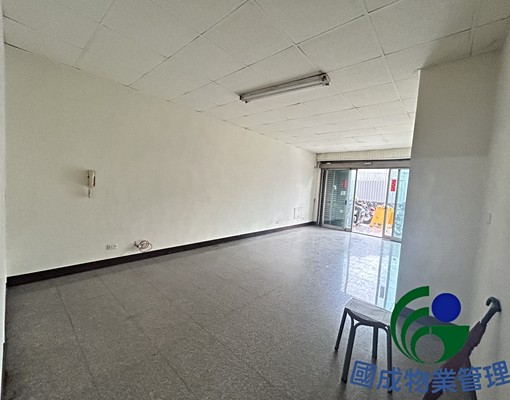 國成租屋-永康優選透天樓店 - Image 3