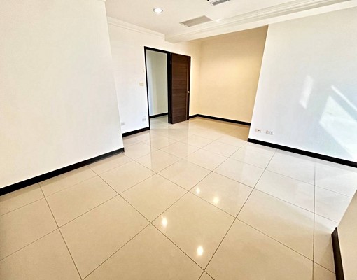 速速⚡️稀有四房釋出💎無限視野💎軍功商圈🉑租補戶籍 - Image 10