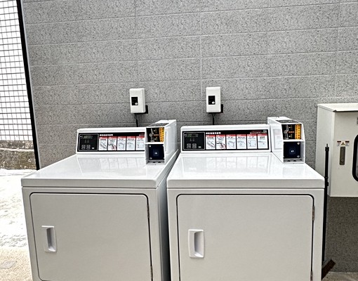 信義街-傢俱齊全🌺獨陽臺-高端寓所 - Image 9