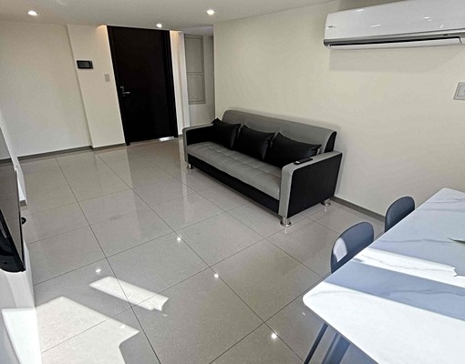 ♥超大坪數♥正三房♥車位♥機車位♥採光通風♥安靜 - Image 3