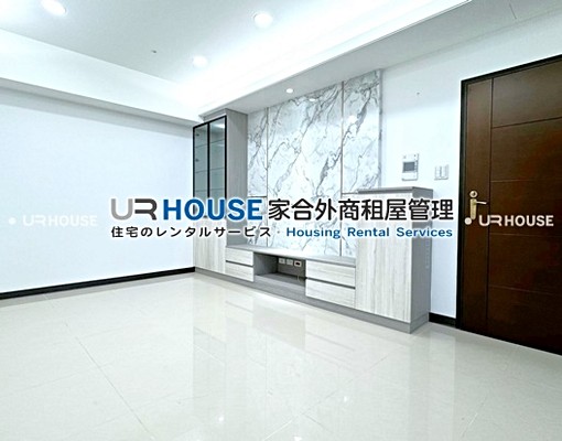 MRT龍山寺。新穎社區。機能方便。高級享受 - Image 1