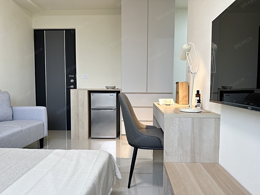 傢俱齊全~自強路🏡美炸🏡8.5坪 - Image 1