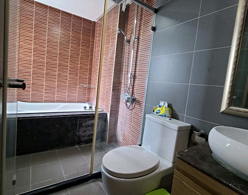 員工宿舍|九大房店面透天|台積電13分鐘|騎樓平車 - Image 9