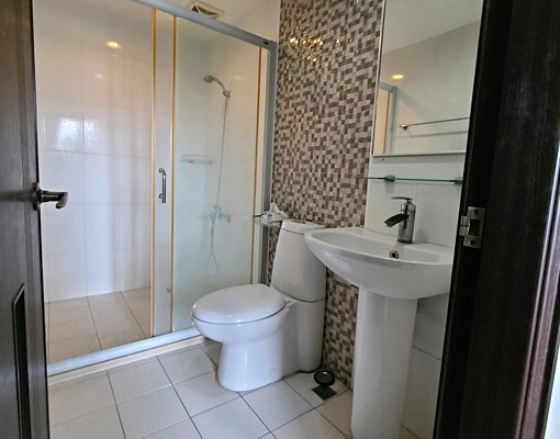 員工宿舍|九大房店面透天|台積電13分鐘|騎樓平車 - Image 12