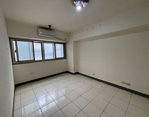 免仲~近台北橋.電梯3房 - Image 4