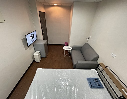 低樓層市區崇右科大旁一樓生活機能優住戶單純 - Image 2
