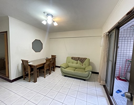 ★北屯2加1房★可租車位★崇德捷運★諾貝爾書局 - Image 1