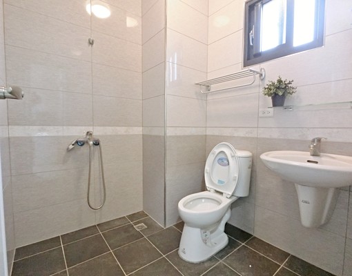 東海✨新裝潢室內車位一房一廳✨獨洗曬間間陽台 - Image 8