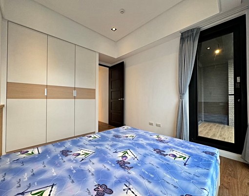 青埔地王#步行高鐵4分#全聯/影城皆在正對面#報稅可談 - Image 11