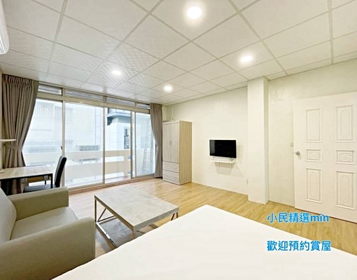 勤美可寵★時尚精美裝潢★大空間大陽台木地板 - Image 3