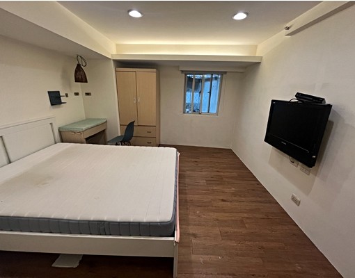 國賓戲院旁電梯5樓優質美套房採光裝潢佳~ - Image 5