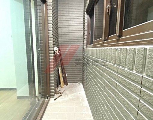 美樂~古亭MRT、房東人好可養寵租補、大樓新、平面兩房有陽台 - Image 8