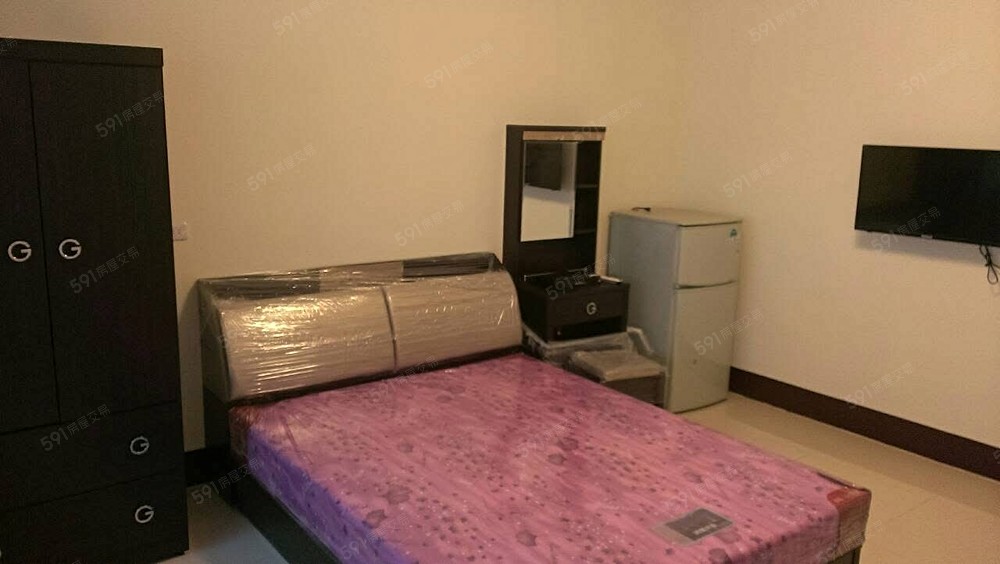 雅房/5坪/2F/$5000元 - 側拍照