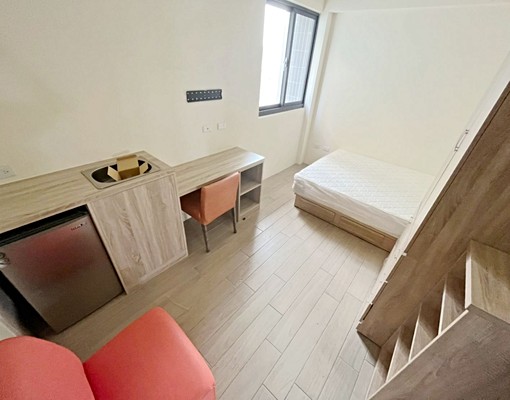 全新完工⚡獨洗獨曬陽台電梯套房⚡傢俱電齊 - Image 3