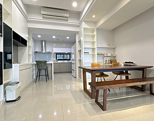 西屯中科榮總東海雲世紀特A區莫內花園大豪宅3衛浴開窗雙平車 - Image 4