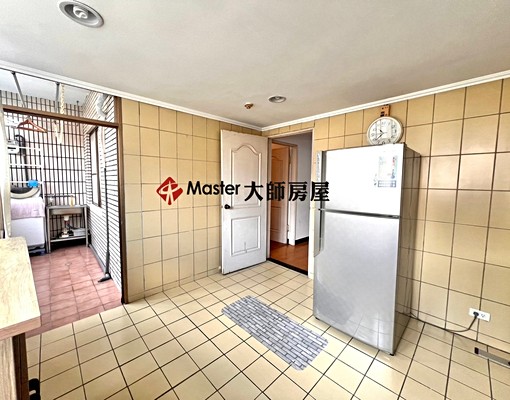 近美日歐校●外商首選●機能便利●管理森嚴 - Image 11