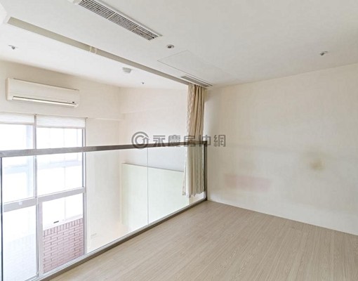 自租-板橋挑高美景22樓中樓優質生活機能-站前凱悅 - Image 6