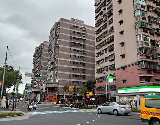 大順天廈，高樓層大四房 - Image 2