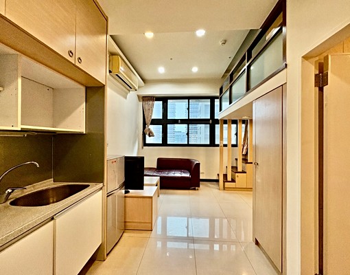 七張愛乾淨西華館套房 - Image 1