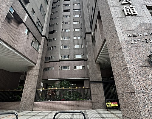 社宅『可租補、可戶籍』新店捷運大坪林站電梯套房、免仲介費 - Image 1