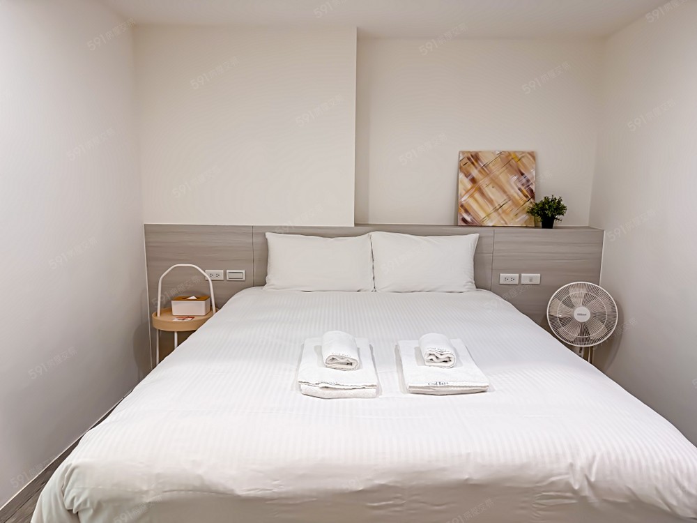 加大床墊,不同房型不同價位,歡迎預約現場看屋