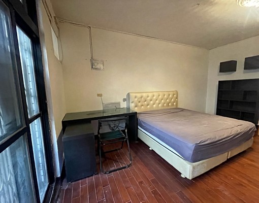 獨立洗衣機陽台大大套房 - Image 1