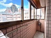 大興西路一段323巷藝文特區..
